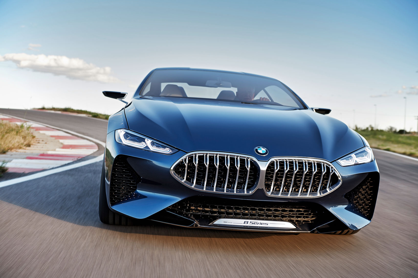 11_-BMW_Concept_8_Series