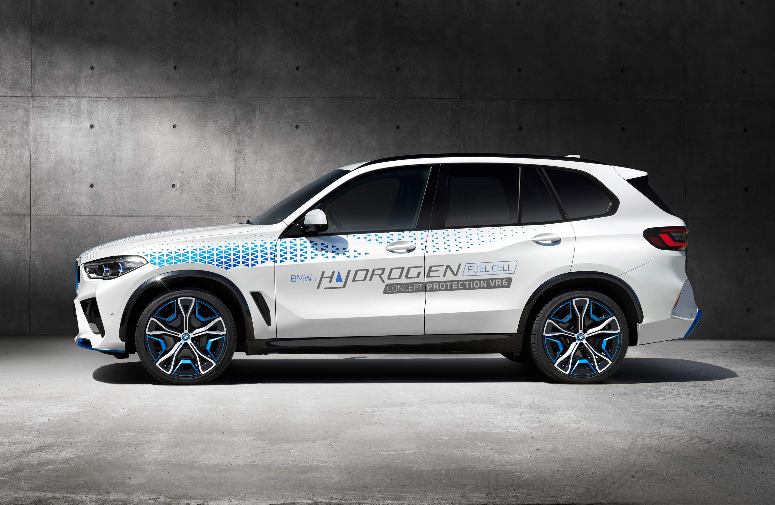 BMWX5Hydrogen_02_Protection_highres